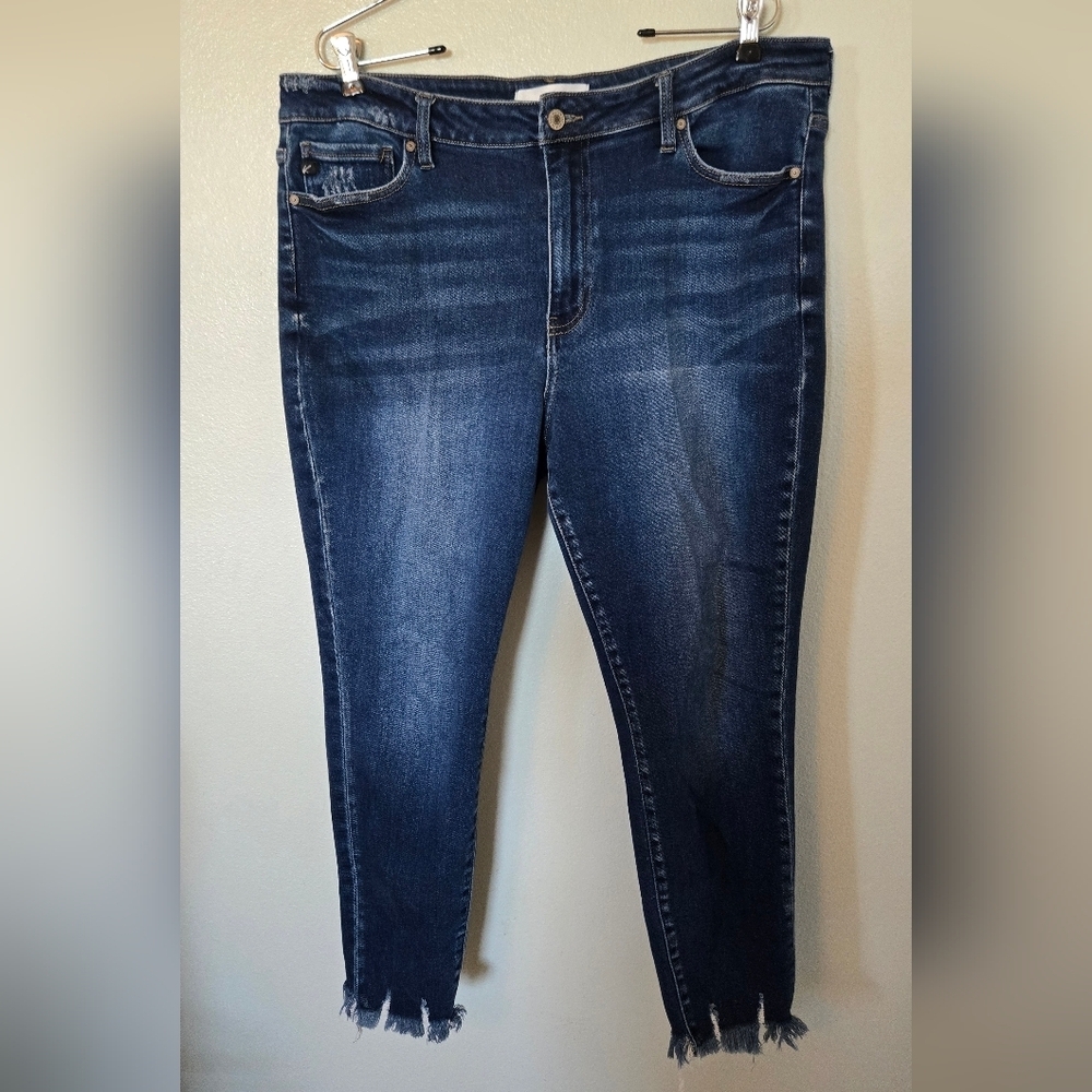 Kancan | Distressed Dark Wash High Rise Skinnies Size 18W